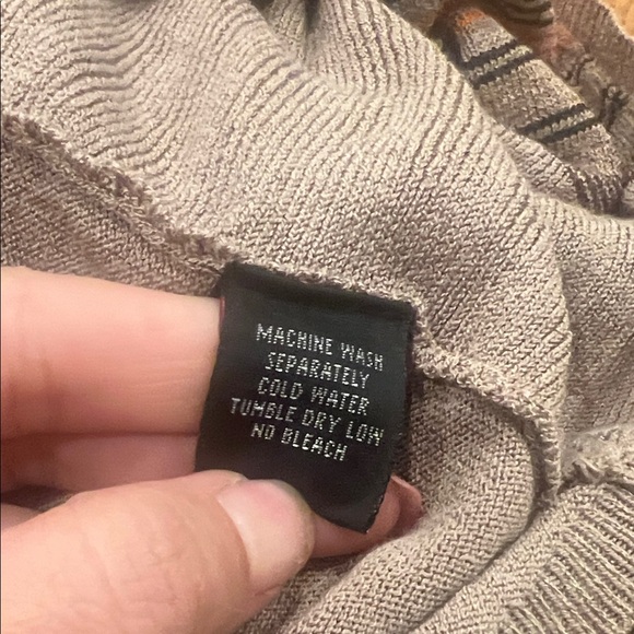 Kenneth Cole New York Men's Taupe and Rust Crewneck Sweater - Picture 9 of 10